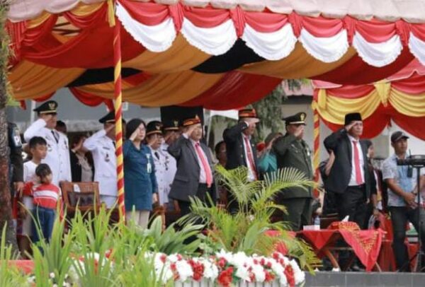 Pemko Gunungsitoli Gelar Penurunan Bendera Pada HUT Kemri Ke 78 Tahun 2023