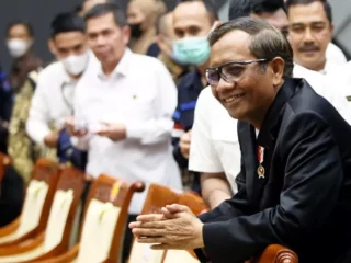 Pendaftaran Capres-cawapres Tinggal Dua Pekan Lagi, Nama Mahfud MD Mencuat