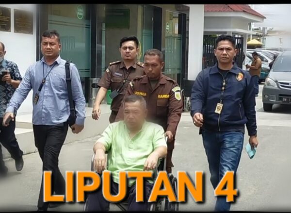 Penyerahan Tersangka dan Barang Bukti (Tahap II) perkara Tindak Pidana Korupsi Uang Persediaan Setdakab Labuhanbatu TA. 2017, atas nama Tersangka E.R dan MYS