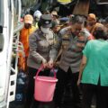 sambut-hut-humas-polri-ke-72,-bid-humas-polda-metro-jaya-gelar-baksos-pemberian-air-bersih,-pembagian-sembako-dan-pengecekan-kesehatan-gratis