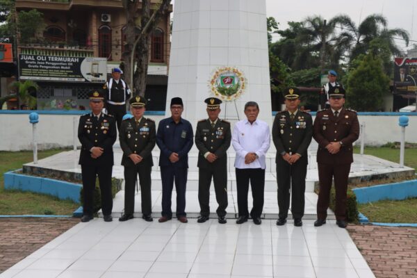 Mewakili Kapolresta Deli Serdang, Kabag SDM Ikuti Upacara Ziarah Nasional dan Tabur Bunga Menyambut HUT TNI ke-78