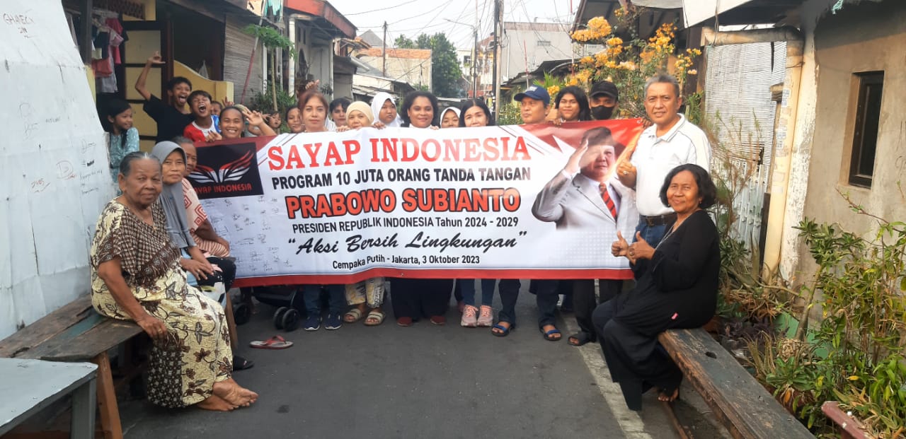 pendukung-prabowo-sayap-indonesia,-gelar-aksi-sosial-bersih-lingkungan