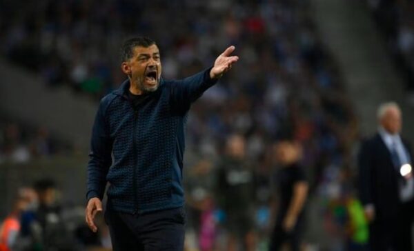 Xavi Akui Porto Bikin Repot Barcelona, Sergio Conceicao Kesal Kalah