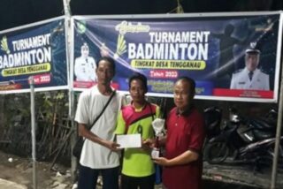 Turnament Badminton Tingkat Desa Tengganau tahun 2023 Berakhir, Ini Pesan Kades Rumbin Sitio