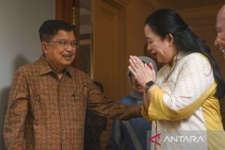 Respons Ajakan PDIP Gabung TPN Ganjar, Jubir JK: Beliau Sibuk Urus Kemanusiaan dan Umat