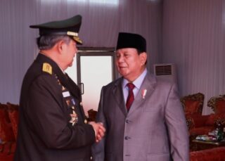 Ada Momen Akrab Prabowo dan SBY di HUT ke-78 TNI
