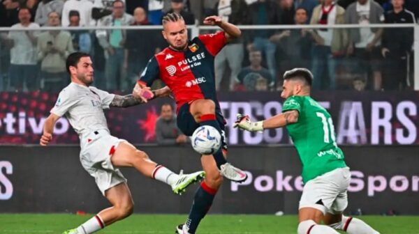 AC Milan Menang Dramatis dengan 2 Kiper Kartu Merah, Pioli Puas Akhirnya Kudeta Inter Milan