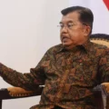 jk-disebut-tolak-ajakan-jadi-tim-pemenangan-ganjar,-tatak-ujiyati:-jk-tepat-sebagai-bapak-bangsa