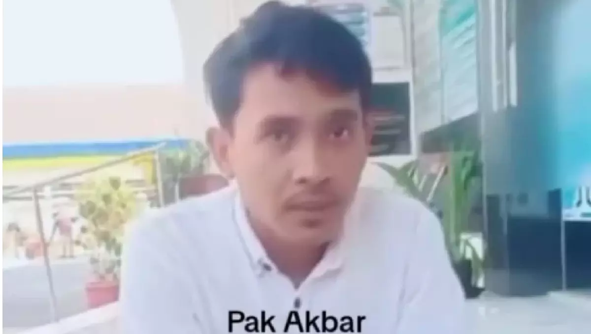 viral!-guru-agama-islam-dilapor-polisi-dan-dituntut-rp50-juta-karena-hukum-siswa-yang-tidak-mau-salat-berjemaah