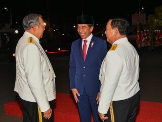 Jokowi-SBY-Prabowo Mesra di Parade Senja, Netizen: Presiden ke-6, 7, dan 8