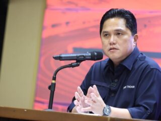 tak-hanya-jadi-menko-marves-ad-interim,-erick-thohir-ikut-emban-semua-jabatan-luhut-lainnya