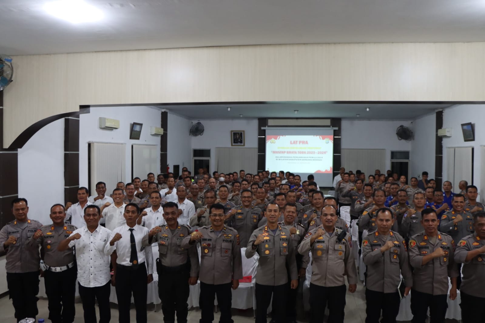 pengamanan-pemilu-2024,-polres-sergai-laksanakan-giat-lat-pra-ops-terpusat-mantap-brata-toba-tahun-2023-–-2024