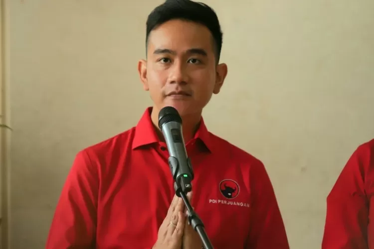 jika-gibran-jadi-cawapres,-pengamat-sebut-akan-jadi-gempa-bumi-politik-paling-dahsyat-abad-ini