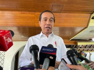 Citra Presiden Jokowi Disebut akan Rusak Jika Batas Minimal Usia Capres-cawapres 35 Tahun Disetujui MK