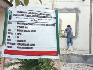 Diduga Ingin Meraup Keuntungan Besar Rehap Gedung Multifungsi BPP Sragi Tak Cantumkan CV Pelaksana