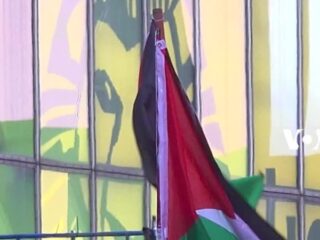 aksi-solidaritas-pro-palestina-banjiri-times-square