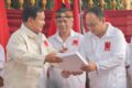 terima-dukungan-projo,-prabowo:-saya-sepenuh-hati-bersatu-dengan-jokowi,-tidak-lain-di-depan-dan-belakang