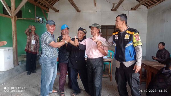 Raih Suara Terbanyak, Yuyus Terpilih Menjadi Ketua RW. 05 Desa Waluya Periode 2023 – 2028