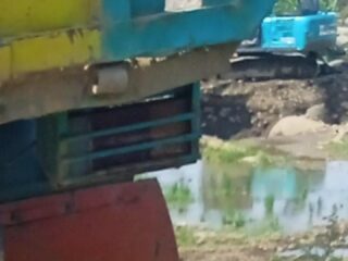 Di duga Reklamasi Bekas Galian C Ilegal Wonokerso, Excavator dan Dumtruk Standby di Lokasi