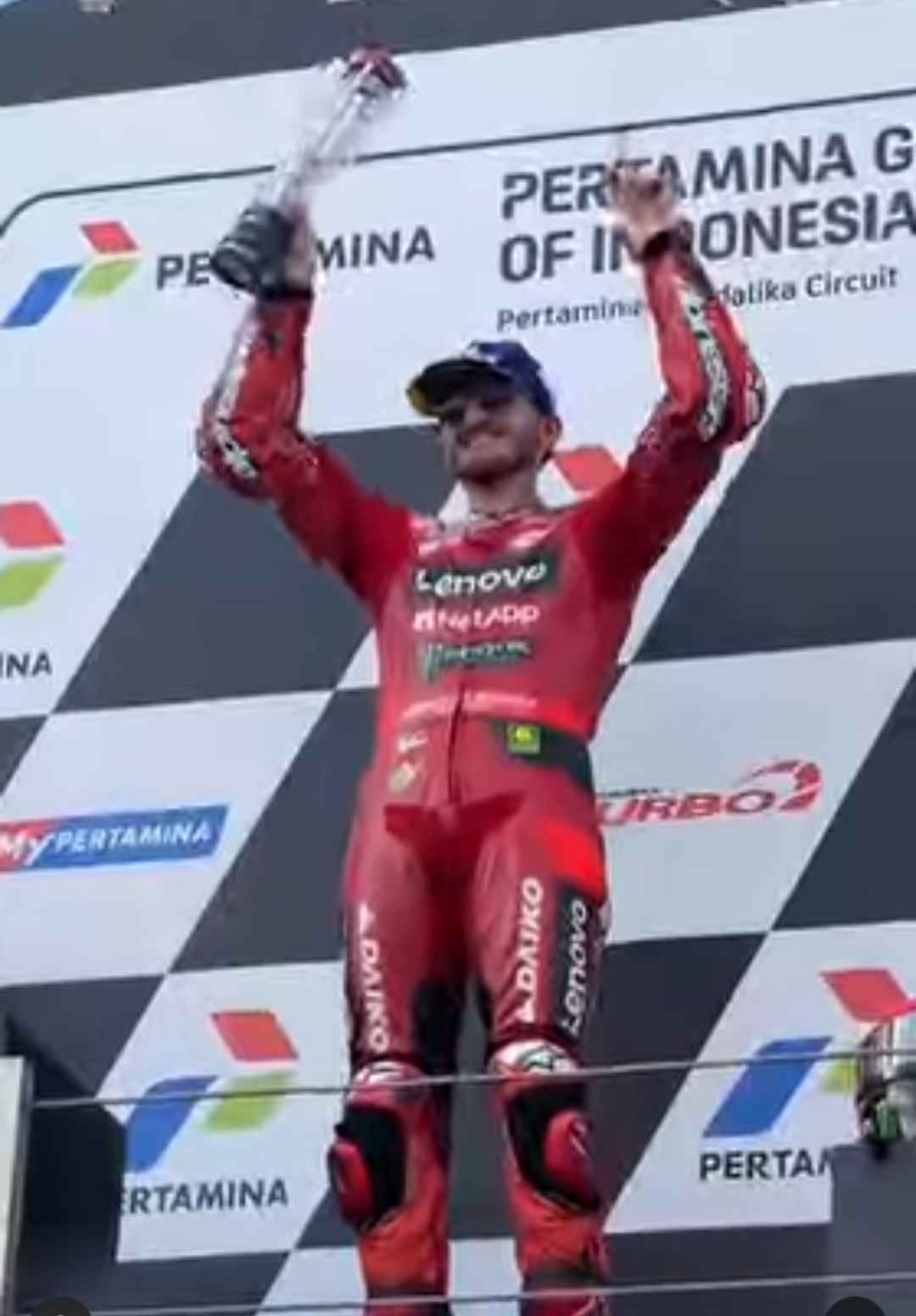 francesco”fecco”-bagnaia-dari-ducati-lenovo-team-sabet-juara-mottogp-mandalika-2023.