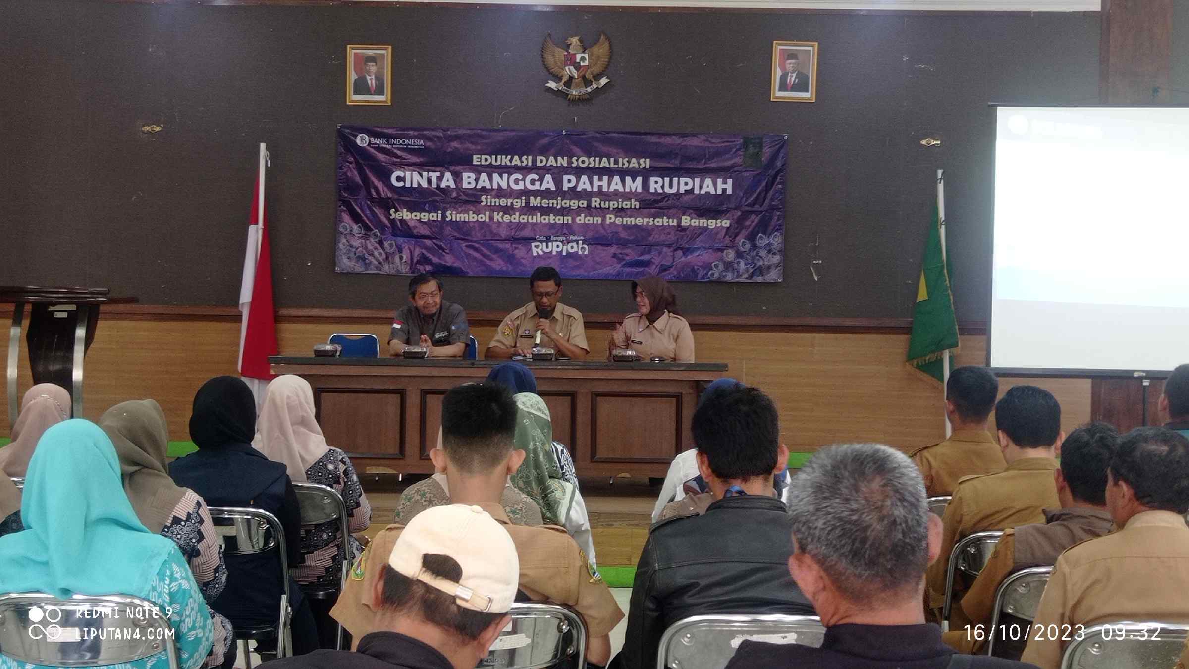 perangkat-desa-dan-pkk-se-kecamatan-cicalengka-mendapat-edukasi-cinta-bangga-paham-rupiah-dari-bi