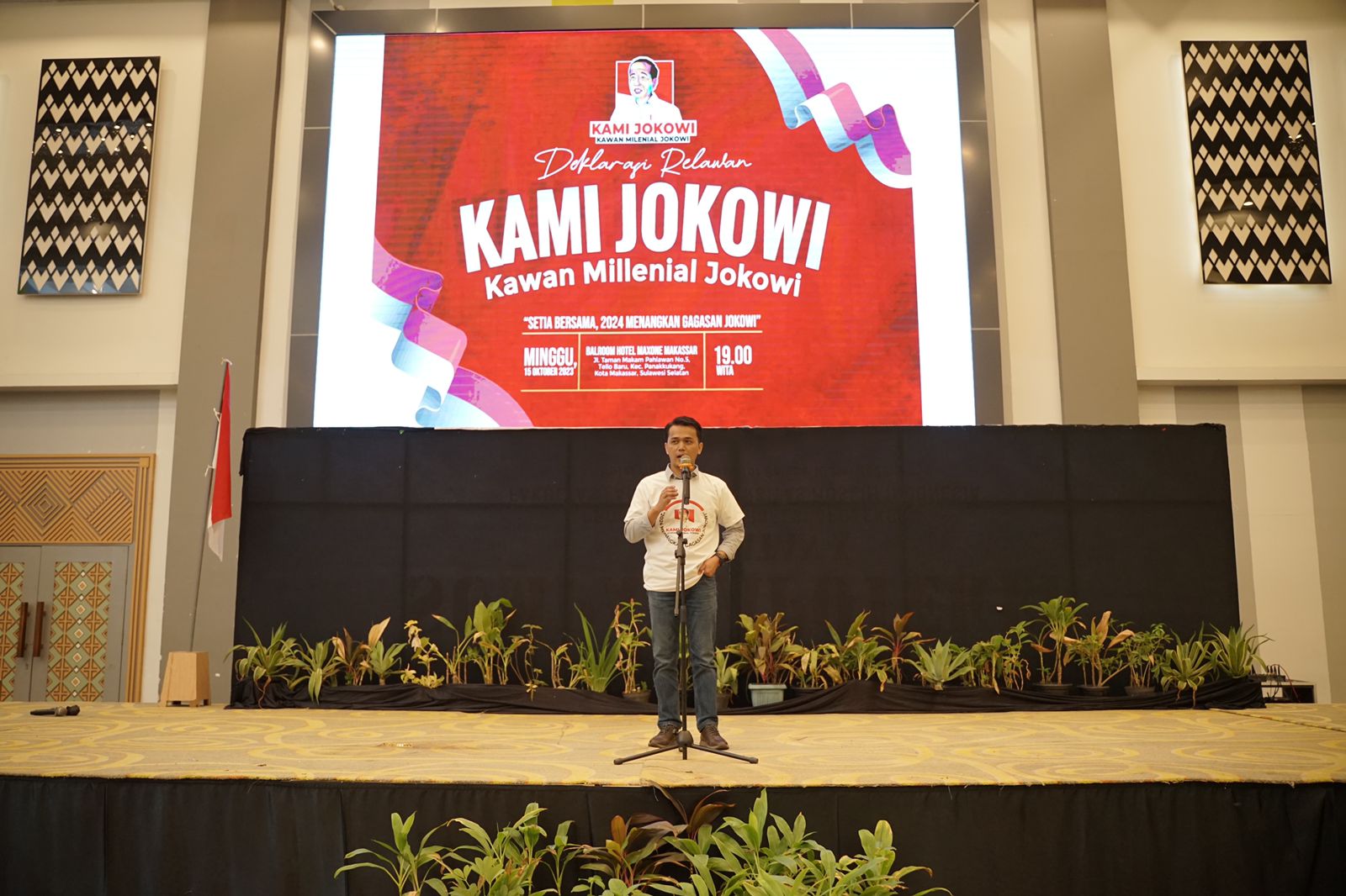 ratusan-anak-muda-sulsel-deklarasi-“kami-jokowi”