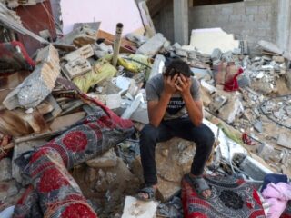 Warga Palestina Hadapi Krisis Kemanusiaan di Gaza, Israel Persiapkan Serangan