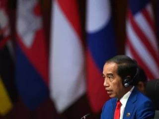 Putusan MK soal Batas Usia Capres-Cawapres, Jokowi: Saya Tidak Ingin Memberikan Pendapat