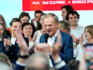 oposisi-polandia-pro-uni-eropa-diperkirakan-menang-pemilu