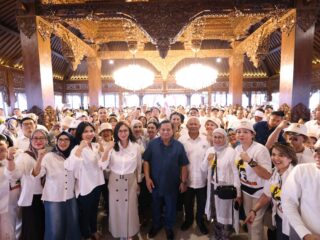 prabowo-sebut-sudah-kenyang-jadi-sasaran-black-campaign:-monggo-rakyat-menilai