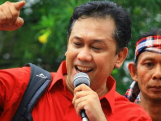 denny-siregar-sindir-gibran-soal-peluang-maju-pilpres:-entar-nolak-dulu