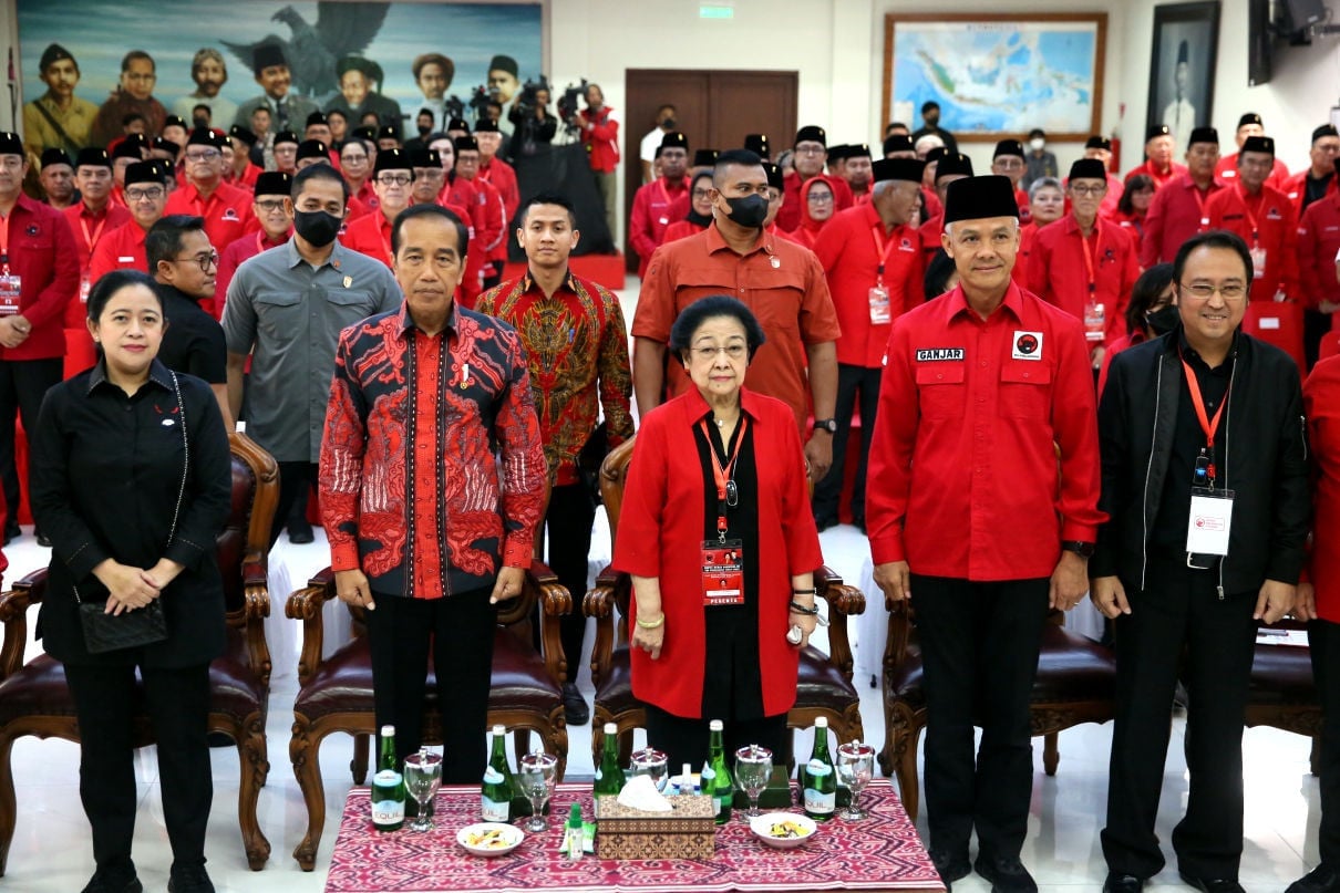 bahas-hubungan-pdip-jokowi,-peneliti-smrc-singgung-sikap-tak-tahu-balas-budi