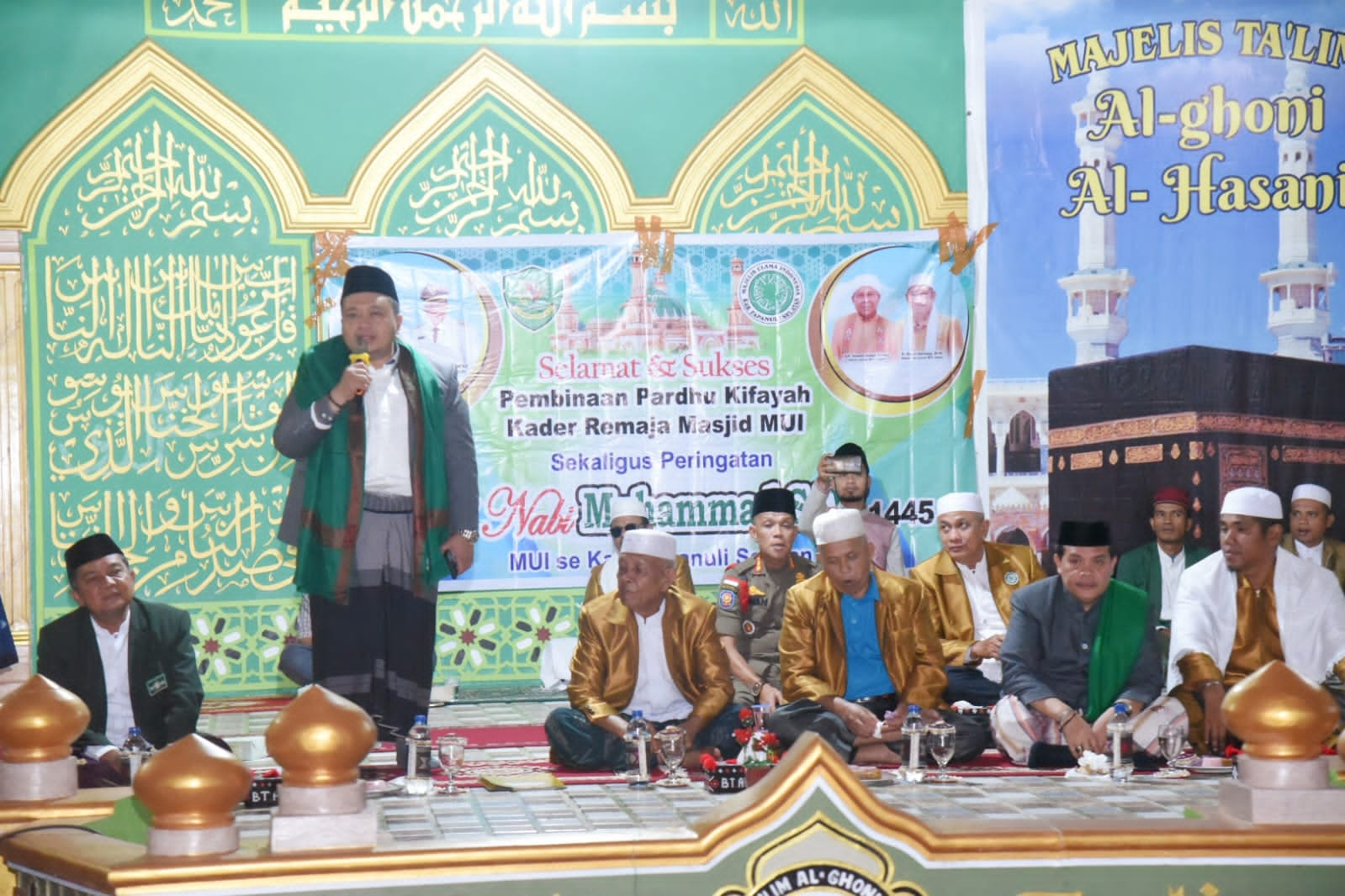 bupati-dolly-pasaribu-ajak-masyarakat-angkola-narobi-untuk-teladani-kisah-rasulullah-saw