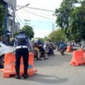 personel-dishub-kota-banjarmasin-hadang-para-pengendara-yang-nekat-lawan-arus