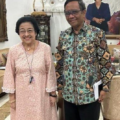 jelang-pengumuman-cawapres-ganjar-pranowo,-megawati-bertemu-mahfud-md-di-teuku-umar