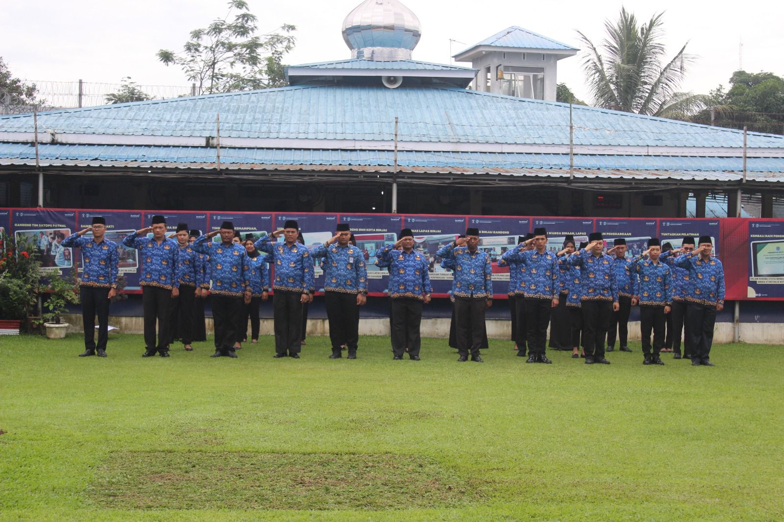 tanamkan-rasa-nasionalisme,-kalapas-binjai-pimpin-upacara-hari-kesadaran-nasional