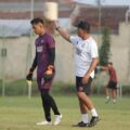 penjelasan-manajemen-terkait-alasan-pelatih-kiper-alan-haviludin-keluar-dari-psm-makassar