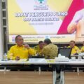 airlangga-berbincang-nurdin-halid-sebelum-rapat-pleno-golkar,-bahas-cawapres-hingga-bappilu