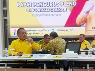 Airlangga Berbincang Nurdin Halid Sebelum Rapat Pleno Golkar, Bahas Cawapres hingga Bappilu