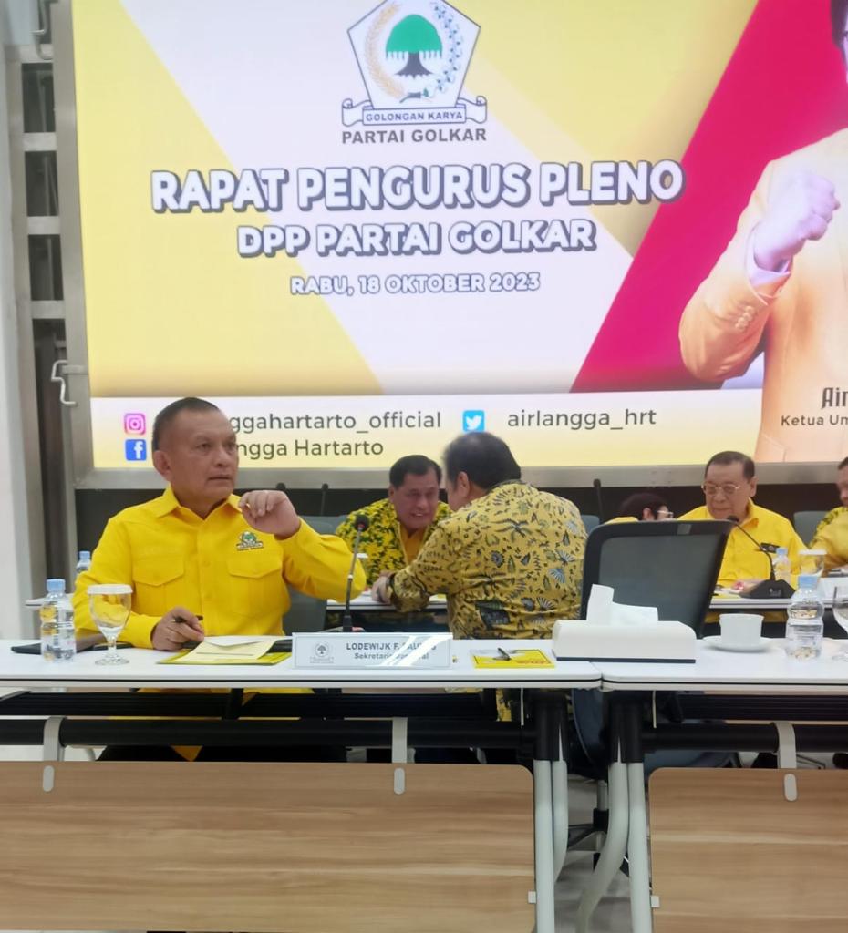 airlangga-berbincang-nurdin-halid-sebelum-rapat-pleno-golkar,-bahas-cawapres-hingga-bappilu