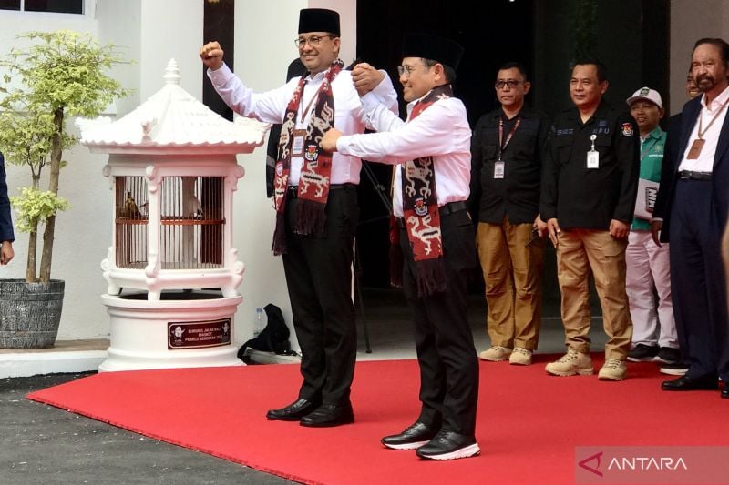 daftar-pertama-di-kpu,-anies-sampaikan-terima-kasih-khusus-ke-petugas-lapangan