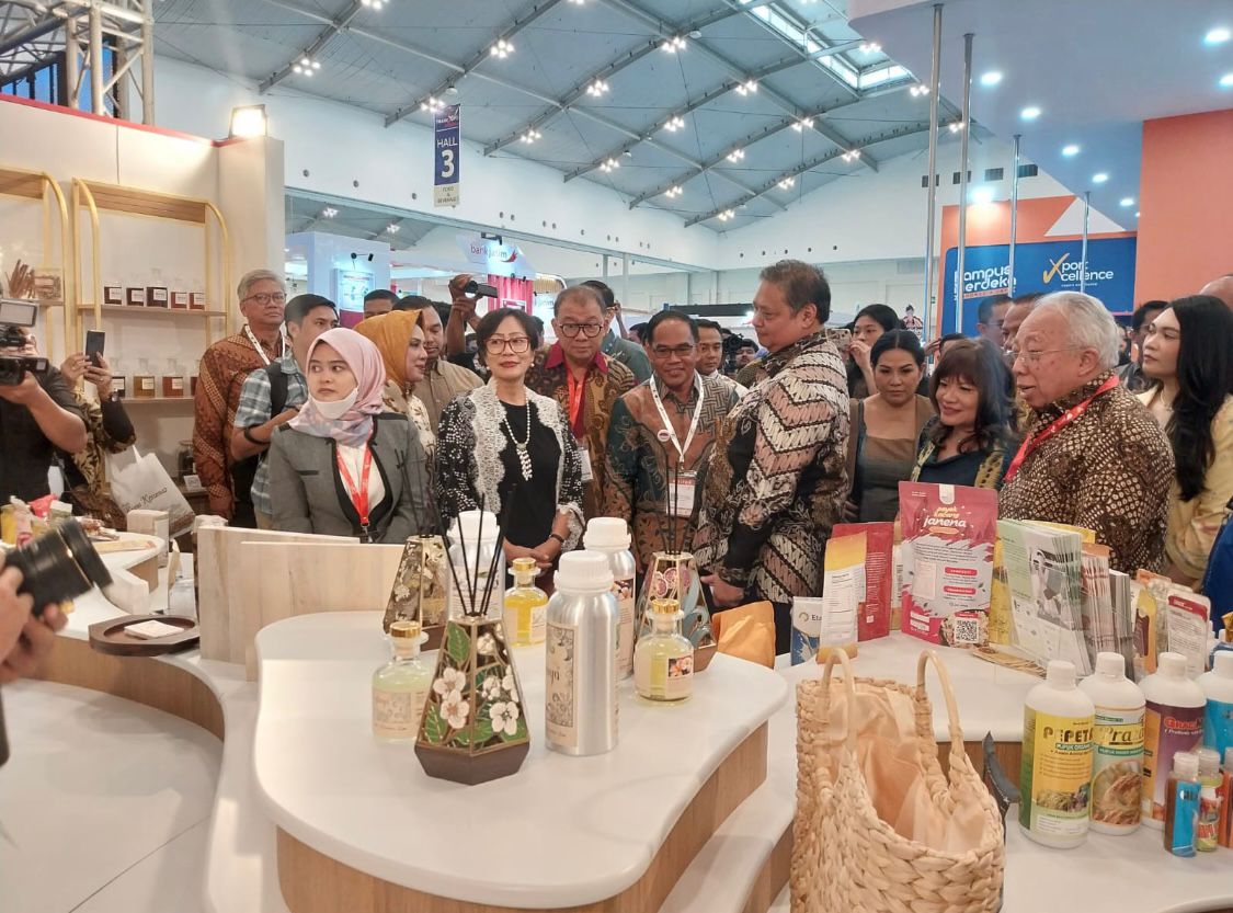 gpei-sulselbar-pamerkan-produk-unggulan-sulsel-di-trade-expo-indonesia-2023