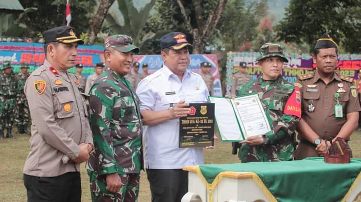 tmmd-ke-118-berakhir,-bupati-dairi:-tni-sudah-bantu-pemerintah-lakukan-pembangunan