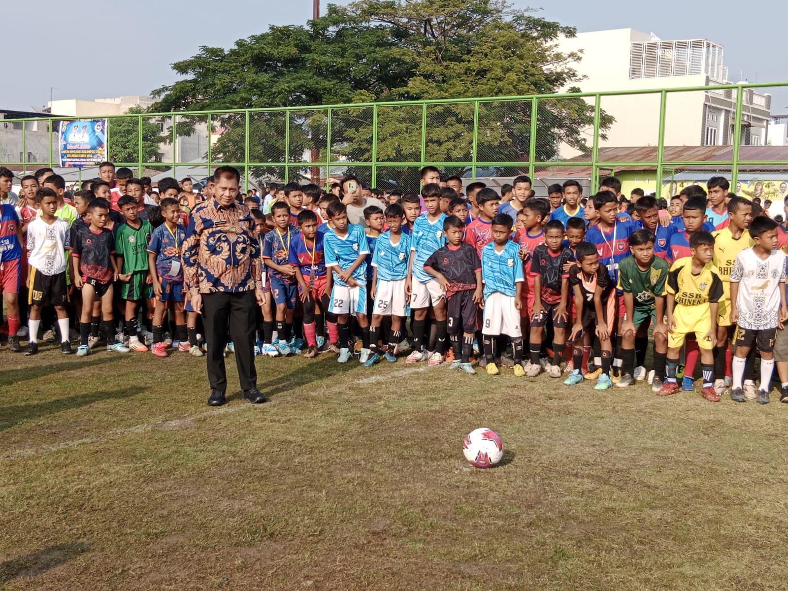 siapkan-atlet-berkualitas,-pemko-medan-gelar-kompetisi-sepak-bola-kelompok-usia