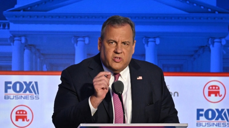 kandidat-capres-partai-republik-chris-christie-serahkan-dokumen-pencalonannya-di-new-hampshire