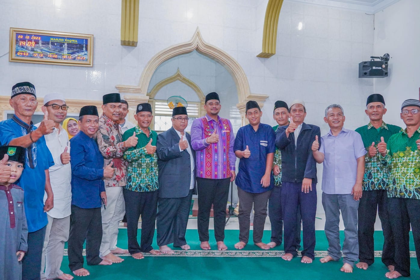 selain-imbangi-modernisasi,-bobby-nasution-ingin-masjid-mandiri-bermanfaat-bagi-warga-sekitar