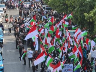 massa-bela-palestina-kembali-unjuk-rasa-di-kedubes-as-dan-kantor-pbb