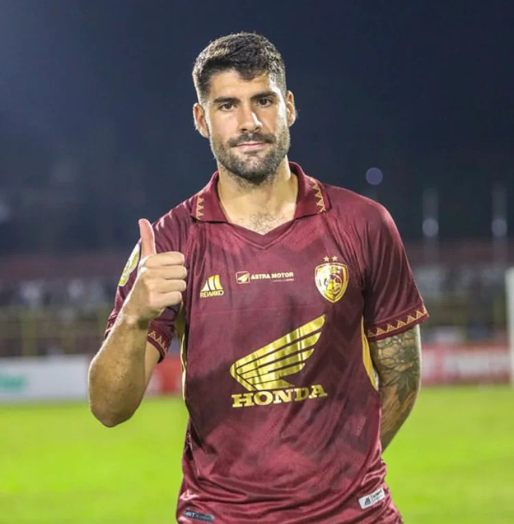 meski-sudah-jalani-debut-di-liga-1,-nasib-kike-linares-masih-belum-jelas-bersama-psm-makassar?