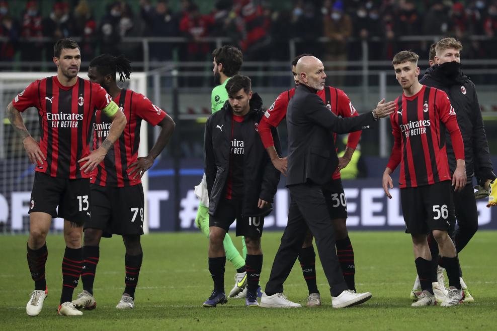 pioli-santai ac-milan-dibekap-juventus-di-kandang