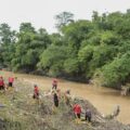 400-personil-bersihkan-aliran-sungai-deli-di-jalan-pertempuran-medan-barat